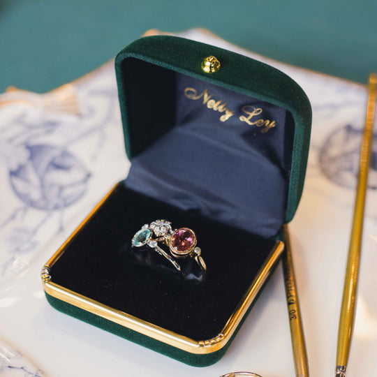 9ct White Gold Ring with Turquoise Tourmaline & Diamonds