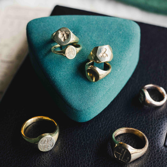 9ct Gold Oval Signet Ring