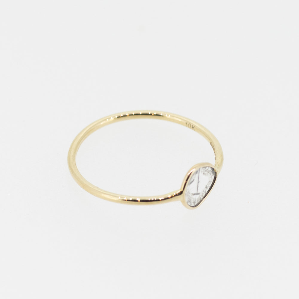 9ct Gold Single Sliced Diamond Ring