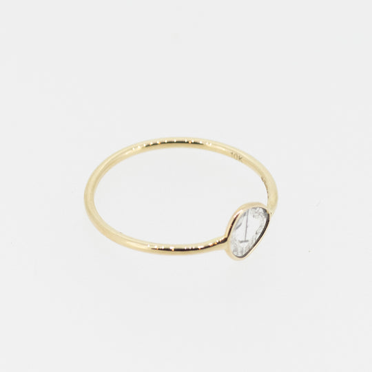 9ct Gold Single Sliced Diamond Ring