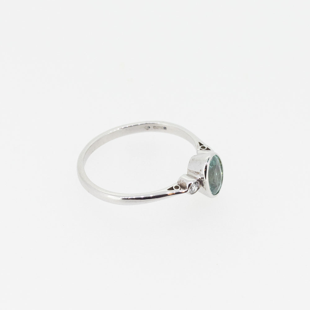 9ct White Gold Ring with Turquoise Tourmaline & Diamonds