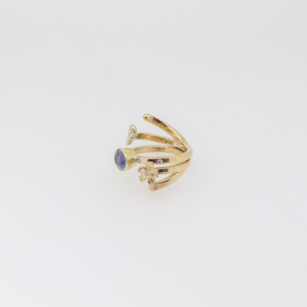 9ct Gold Blue Sapphire & Diamond Blue Ring