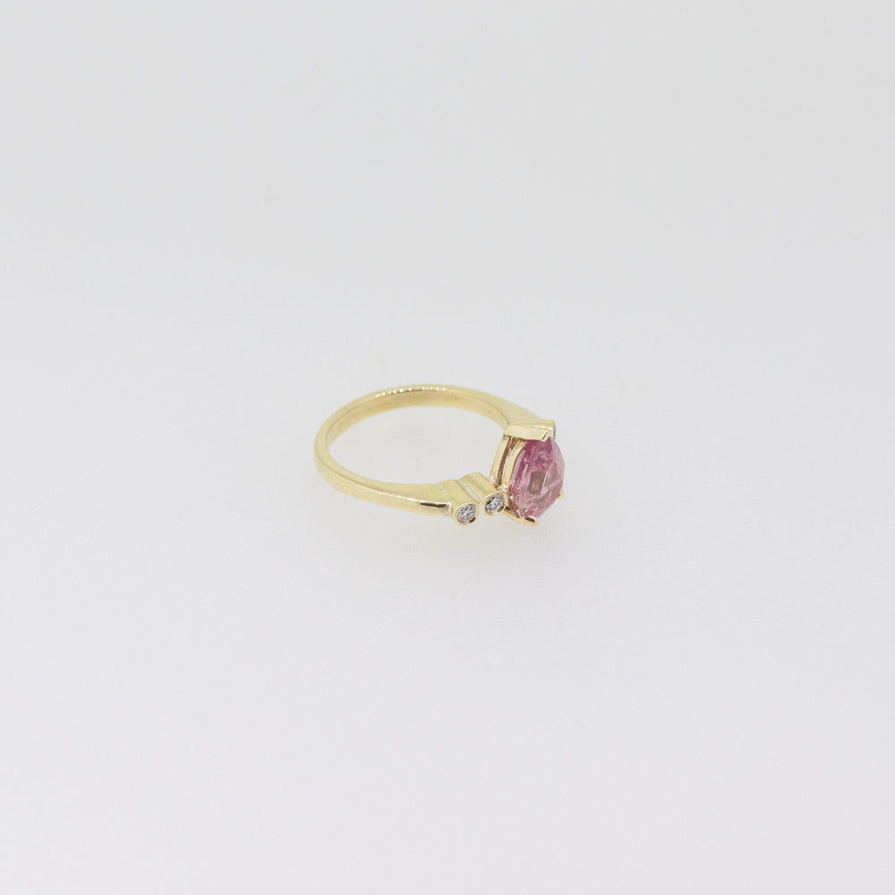 9ct Gold Padparadscha Sapphire & Diamond Pink Ring
