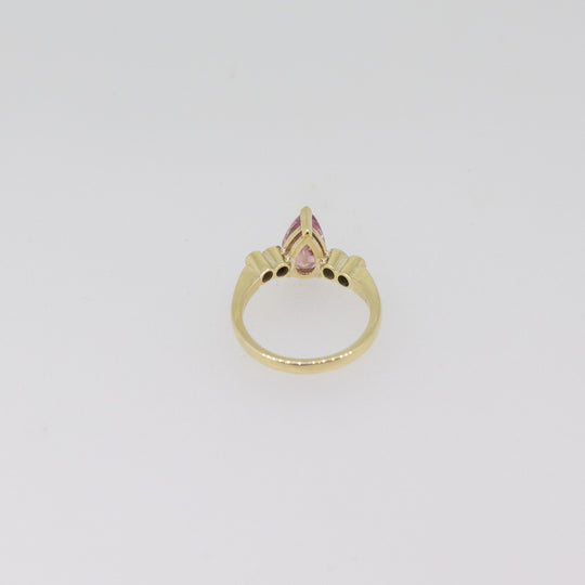 9ct Gold Padparadscha Sapphire & Diamond Pink Ring