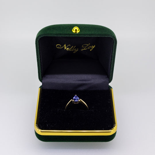 9ct Gold Sri Lankan Blue Sapphire Ring