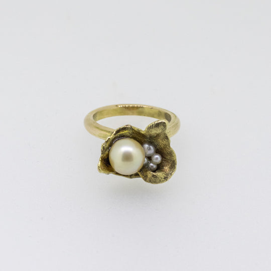 9ct Gold Freshwater & Akoya Pearl Ring