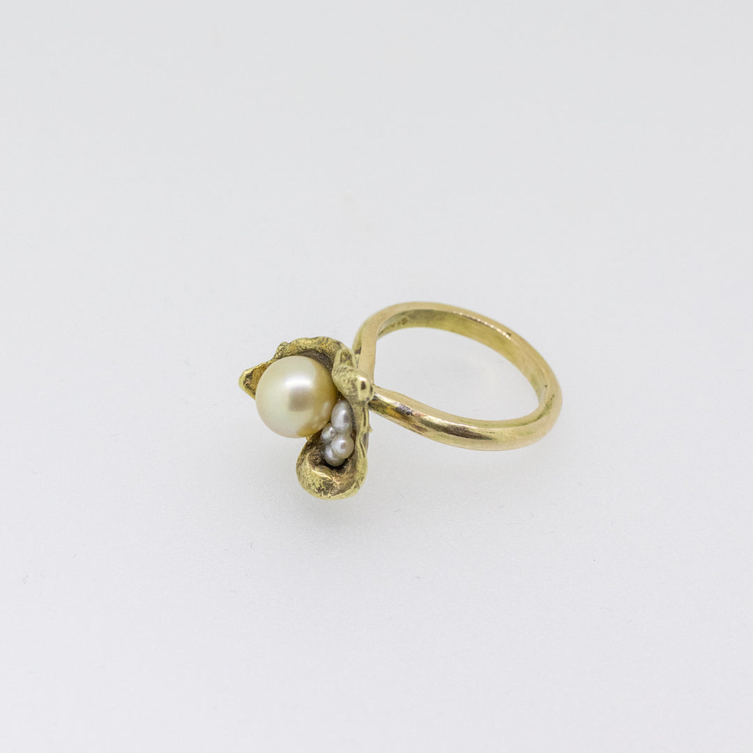 9ct Gold Freshwater & Akoya Pearl Ring
