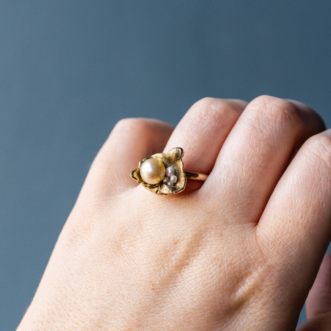 9ct Gold Freshwater & Akoya Pearl Ring