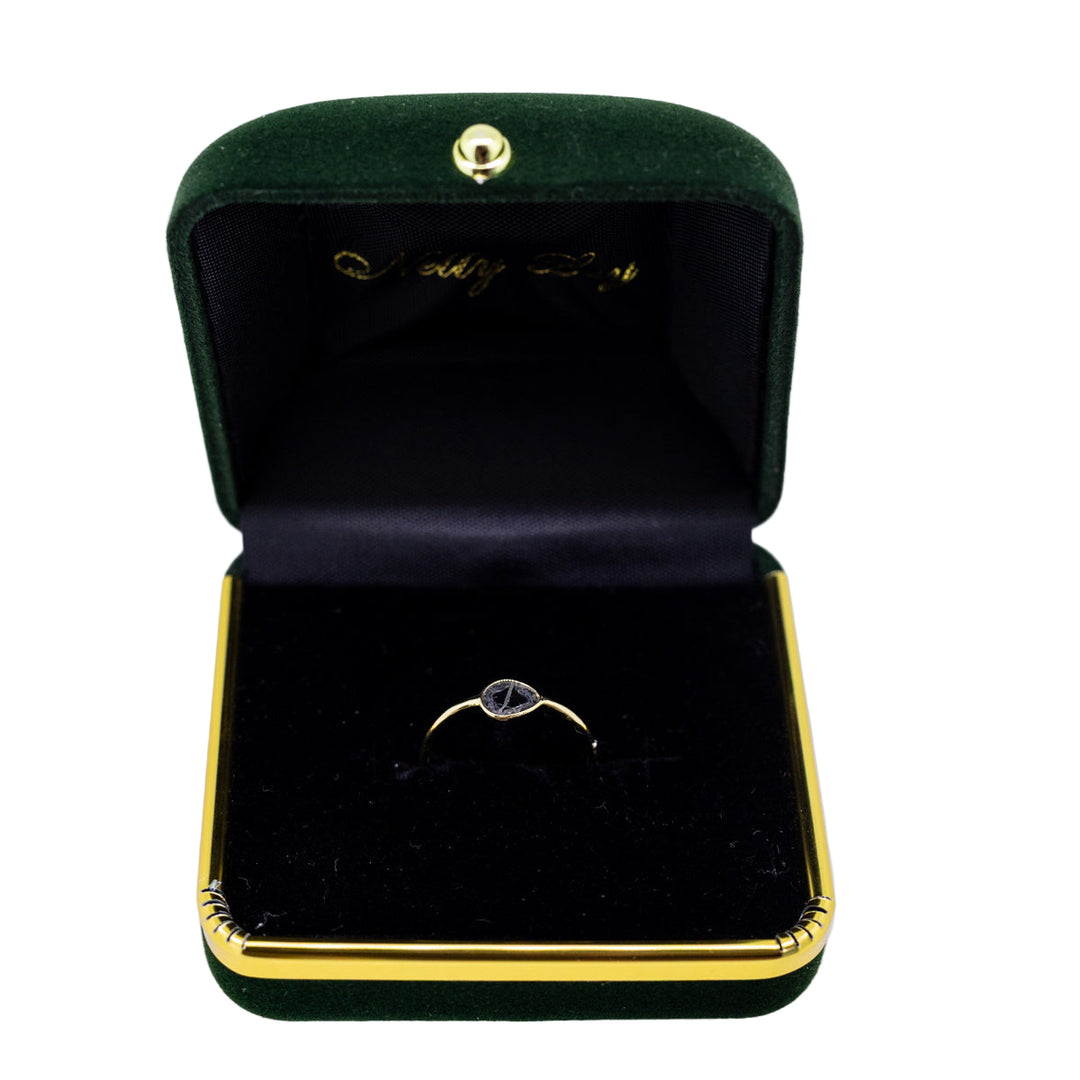 9ct Gold Single Sliced Diamond Ring
