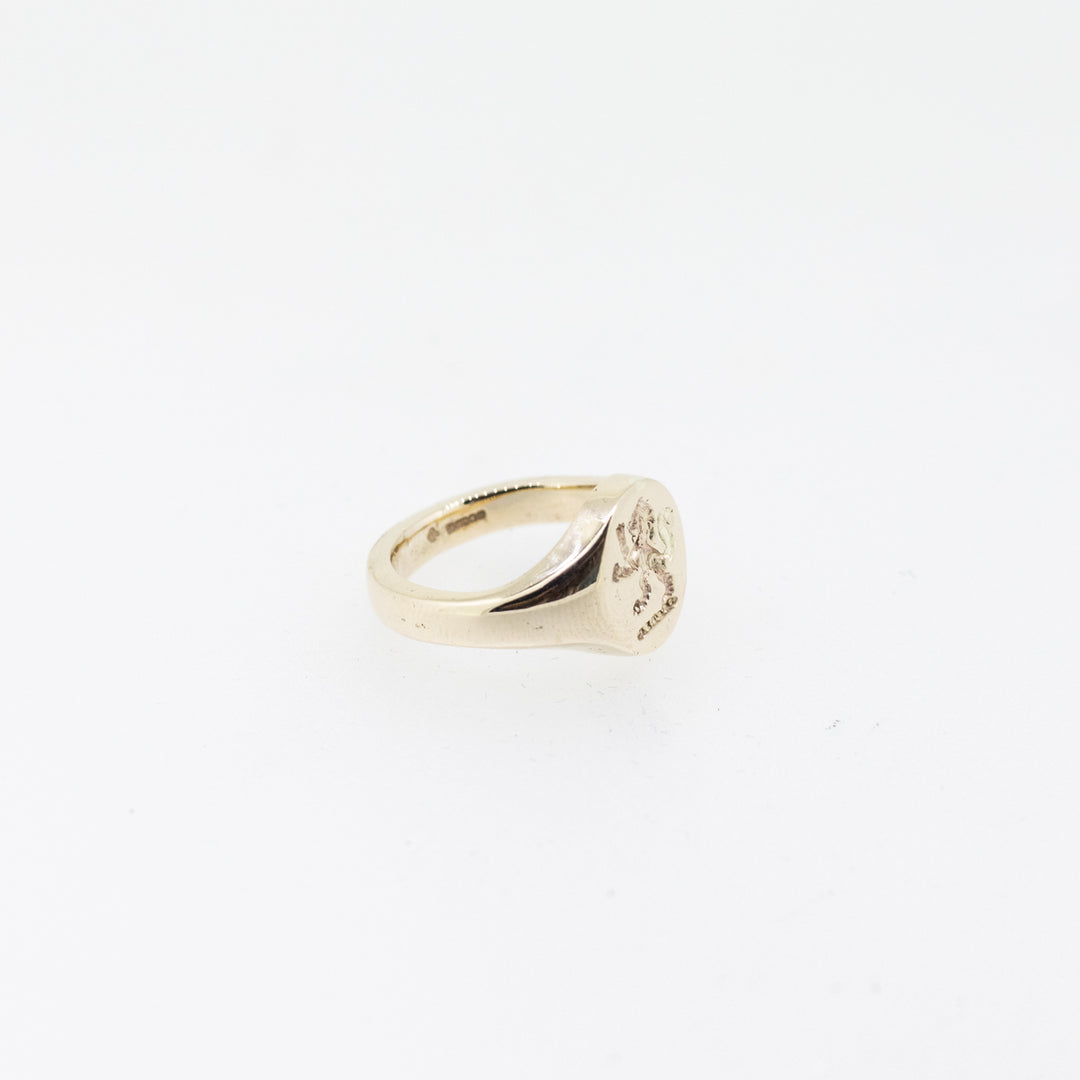 Rampant Lion Seal Engraved Oval Signet Ring