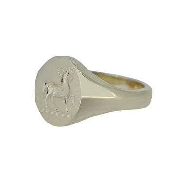 9ct White Gold Family Crest Seal Ring – Hand Engraved Signet Ring