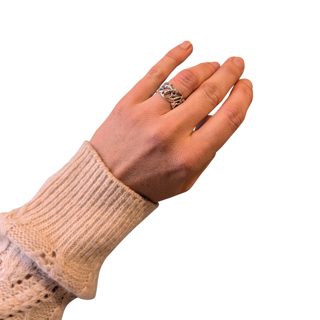 Floral Twisted Akoya Pearl Ring – Sterling Silver