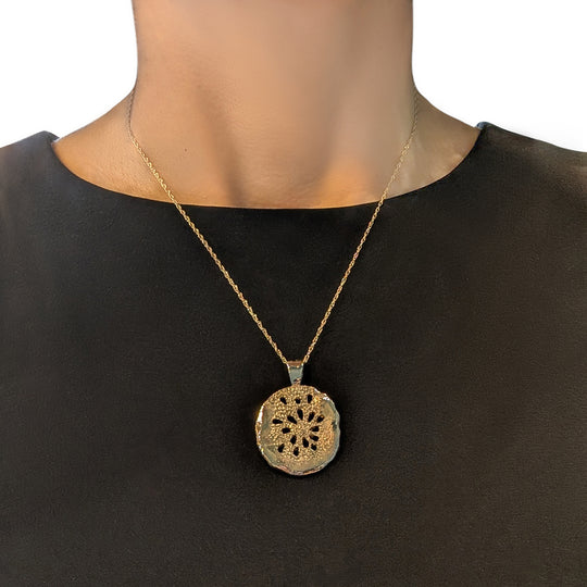 9ct Gold Nebula Pendant – Heavyweight Yellow & Rose Gold