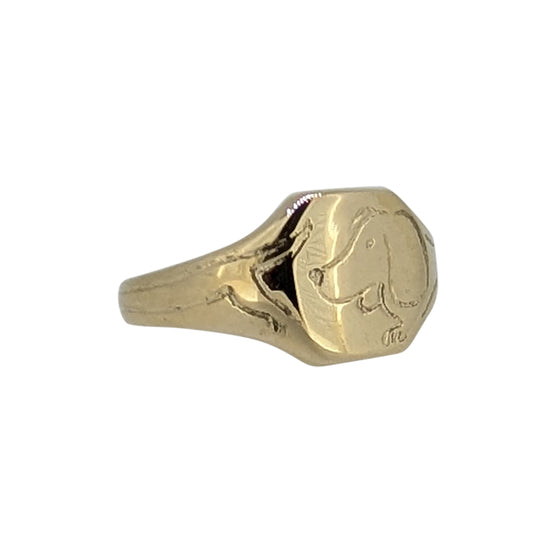 9ct Gold Dachshund Signet Ring – Bespoke Engraved Sausage Dog Pet Ring