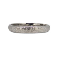 Heavyweight 9ct White Gold Wedding Band – Hammered Finish