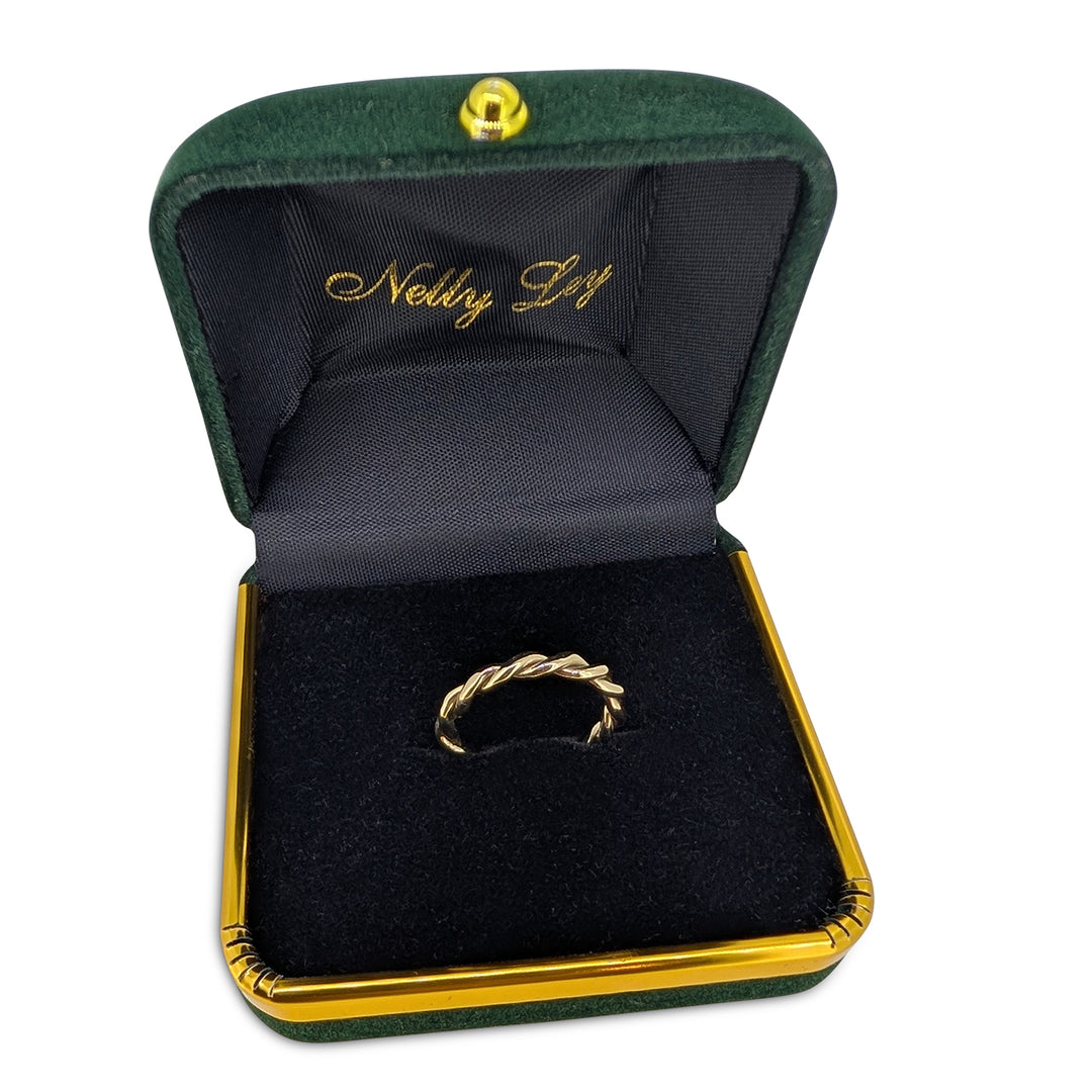 9ct Yellow Gold Twisted Wire Wedding Ring – Elegant Timeless Design