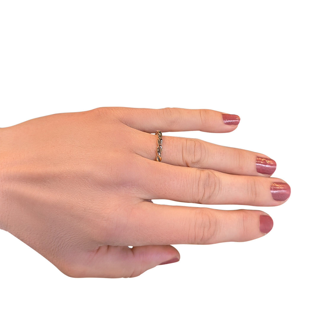 9ct Yellow Gold Twisted Wire Wedding Ring – Elegant Timeless Design