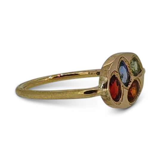 9ct Yellow Gold Oval Disc Ring – Delicate Handmade Natural Sapphires