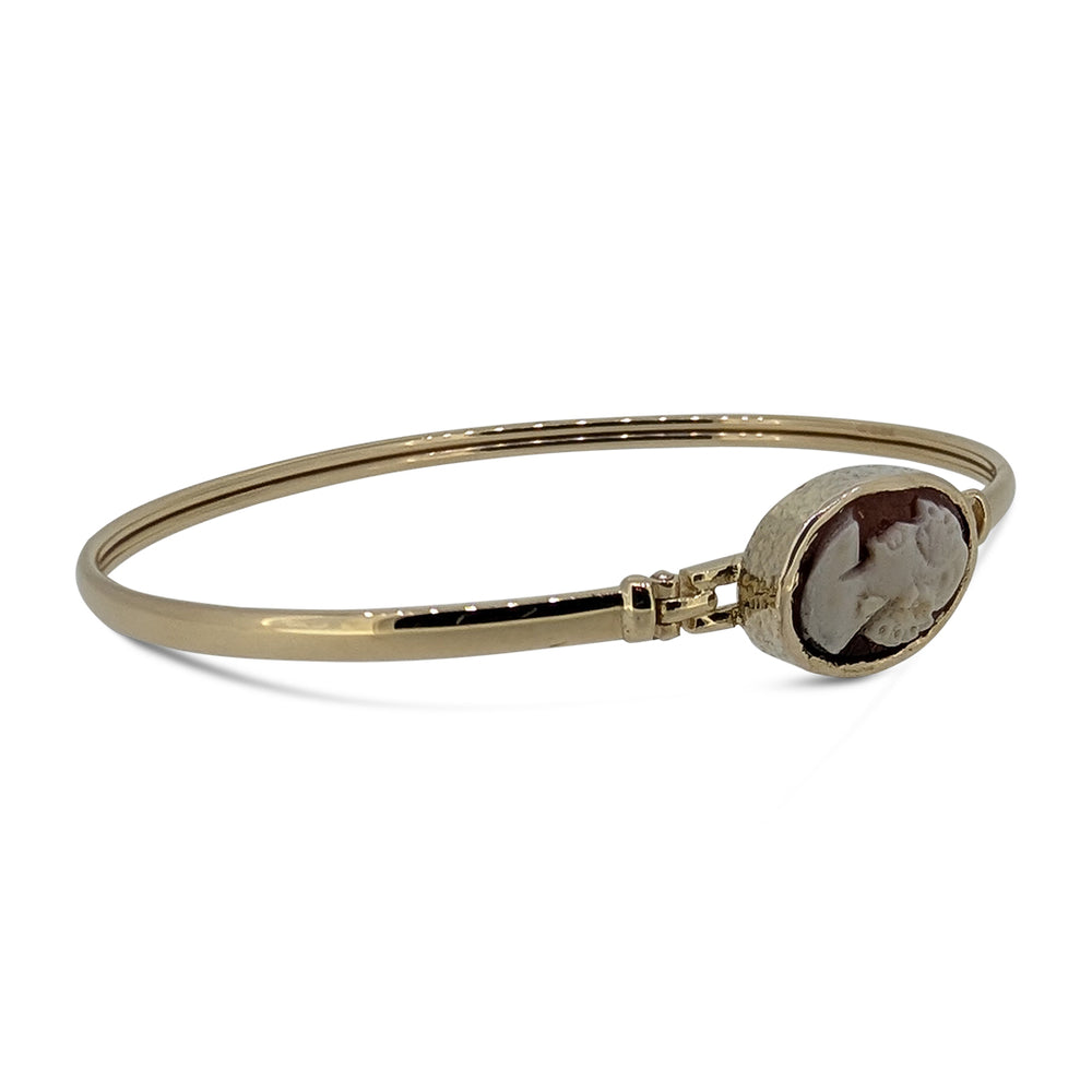 Hand-Carved Shell Cameo Bracelet in 9ct Gold