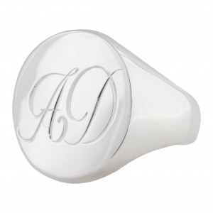 XL Signet ring with personalised engraving